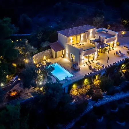 Antigone Luxury Retreat *