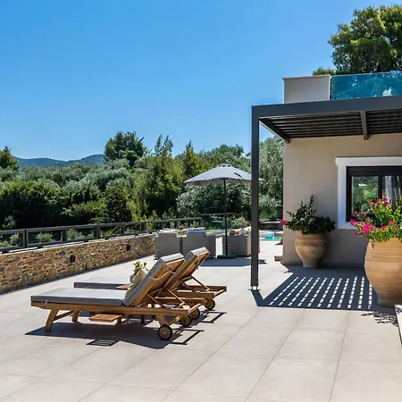 Antigone Luxury Retreat * 스코펠로스 타운