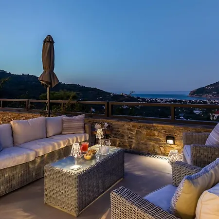 Antigone Luxury Retreat