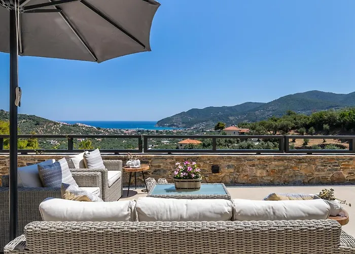 Antigone Luxury Retreat Villa *
