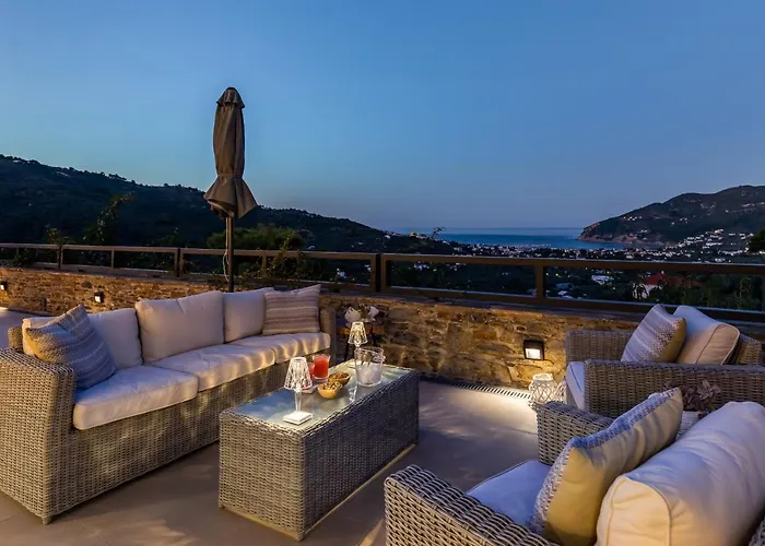 Antigone Luxury Retreat